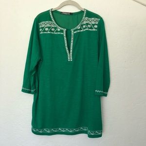 NWT  Urban CoCo embroidered tunic